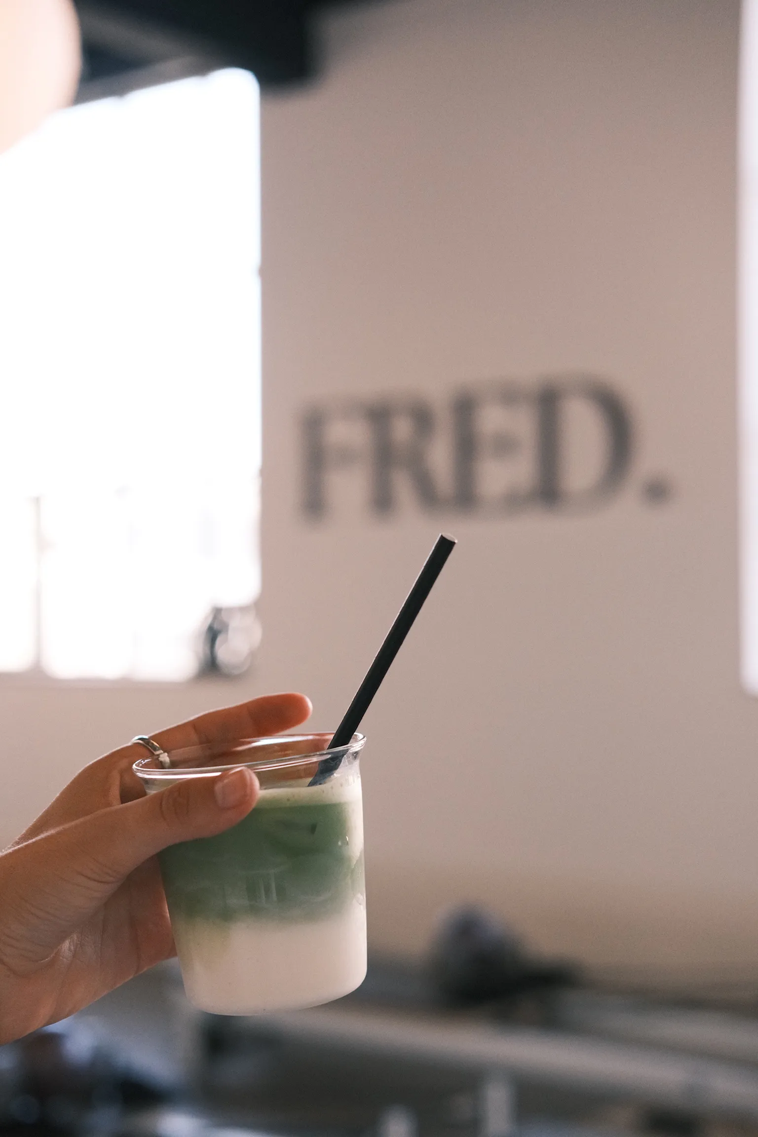 Matcha latte bij FRED.